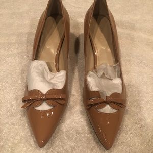Joan and David Light brown Patent Leather Size 7.5